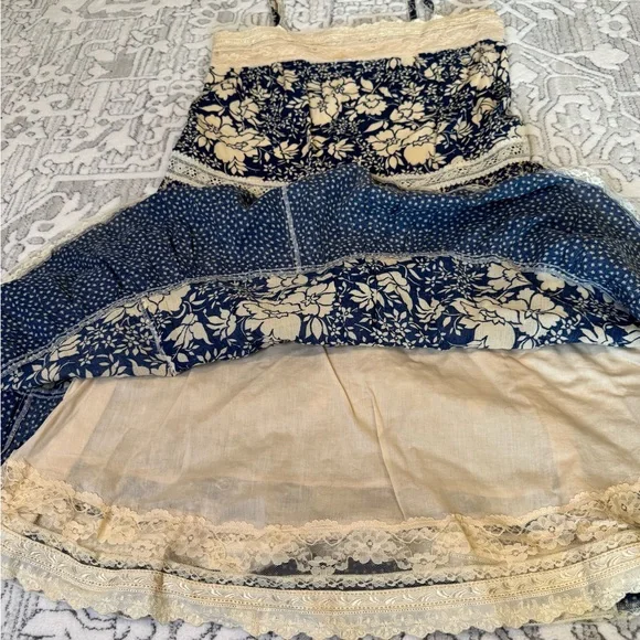 OPEN TO OFFERS Anthropologie Maeve Blue Lace Sleeveless Knee Length Dress Size 4 - Picture 2 of 10